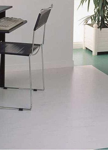 Mipolam Robust EL7 Kondaktif / İletkenli / ESD PVC Zemin Kaplama - Gerfloor Mipolam Robust EL7 Kondaktif / İletkenli / ESD PVC Zemin Kaplama - Gerfloor